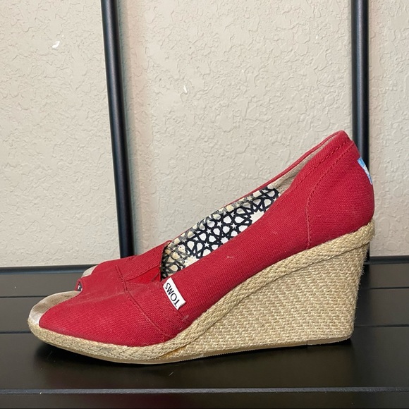 TOMS Red Espadrille Wedge Heels-Womens 11 - Picture 3 of 8